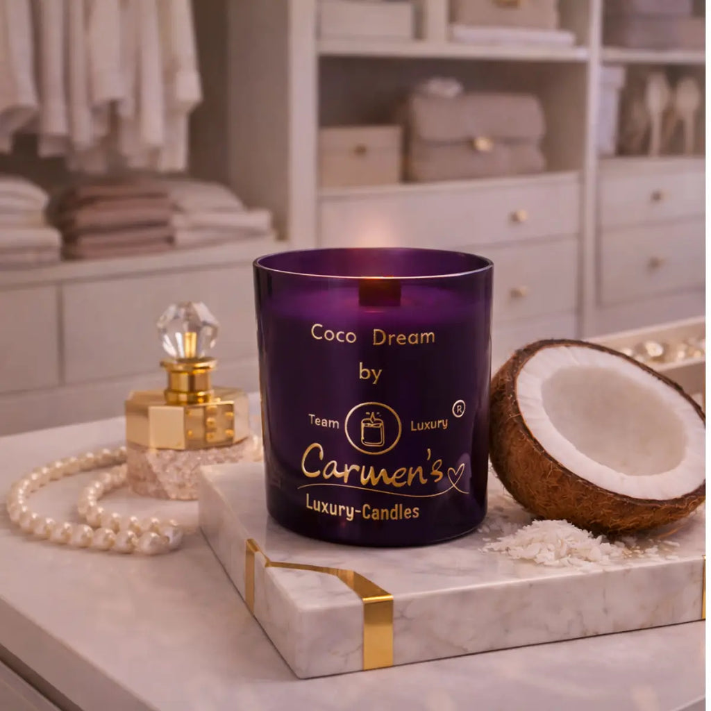 Luxus Aromakerze Coco Dream aus Kokoswachs mit Cocosduft im lila Glas online kaufen