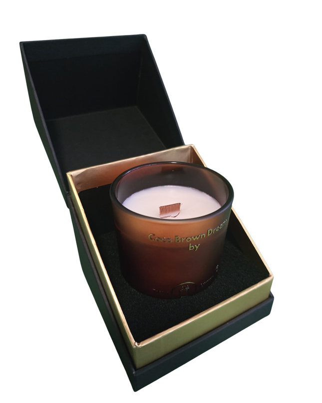 Coco Brown Dream – Handgefertigte Kokoswachs Kerze mit Coconut Bay Duft im Luxusglas