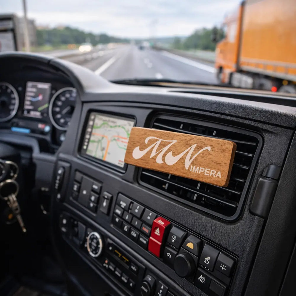 MN IMPERA - Luxury Car Diffuser – Luxus Auto Duft aus Holz  mit Wechselkapsel (3 ml)