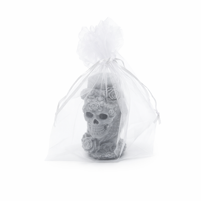 Skull with snake and rose design – Handcrafted Candle / Handmade Candle / Bougie artisanale / Lumânare artizanală / Vela artesanal